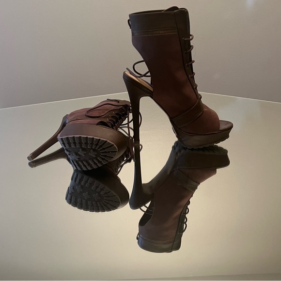 Suede open toe, open heel bootie - Picture 3 of 4